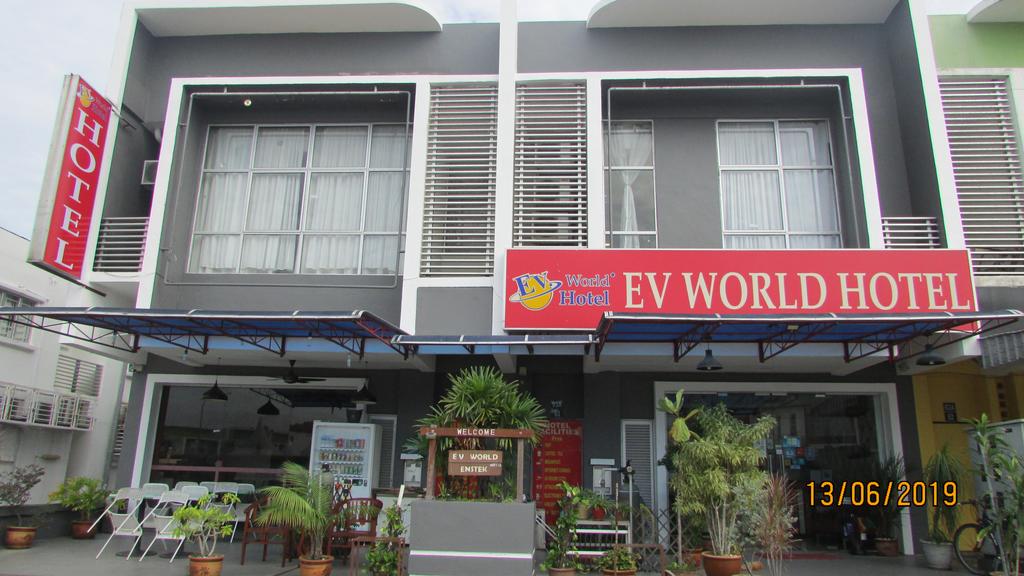 ev world hotel